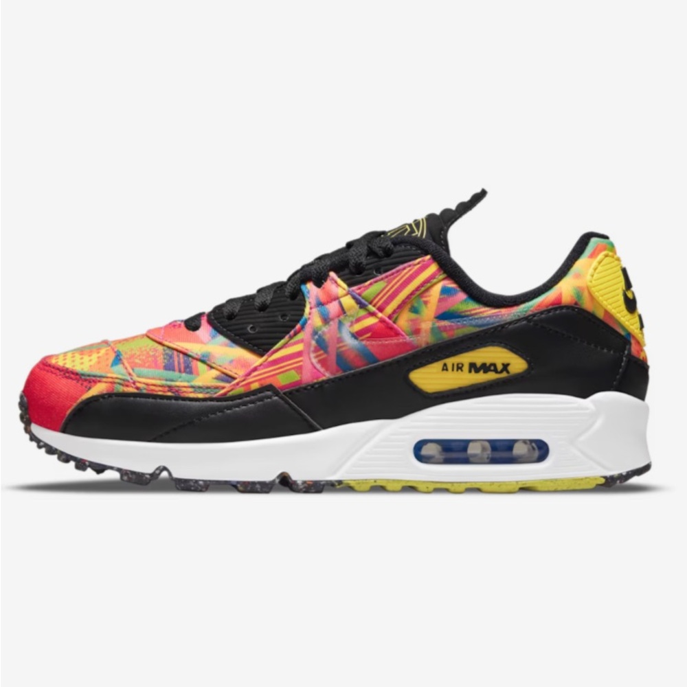 VGUC Nike Air Max 90 Familia. Colorful Fusion Sneakers size 12c